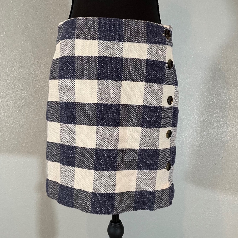 Ann Taylor Petite Buffalo Plaid Mini Skirt Side Button Detail Womens 6P Academia